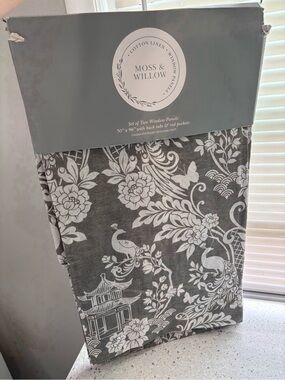 NEW Moss & Willow gray and white chinoiserie bird and pagoda curtains- set of 2